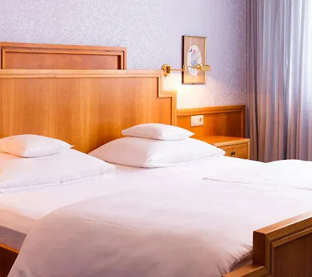 Trip Inn Aschaffenburger Hof Hotel 3*